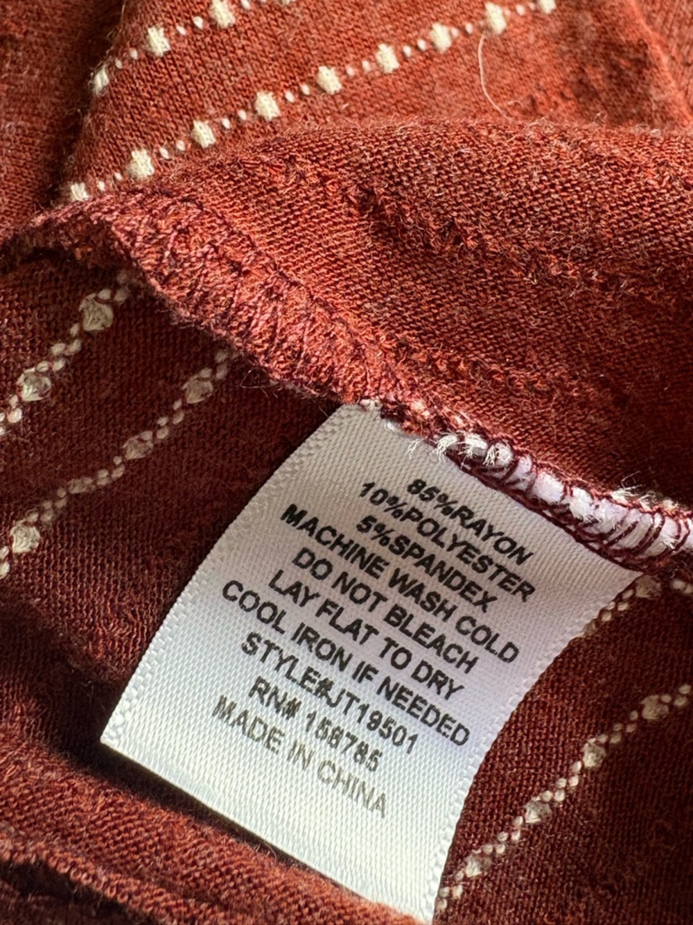 Buckle Rust Red Long-Sleeve Ruched Drawstring Top - Picture 5 of 6